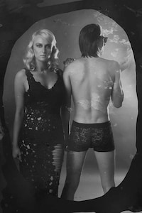 Passionate Photo Spreads Image 7