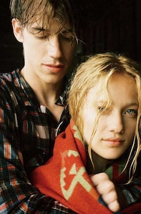 Farmland Fashion Lookbooks Image 4