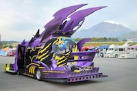 Tricked-Out Batvans Image 8