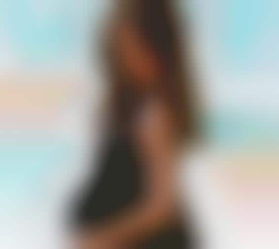 Glamorous Baby Bumps