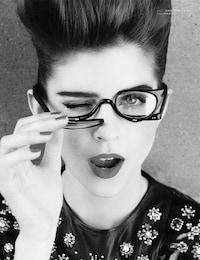 Vintage Animal Fashion Image 8