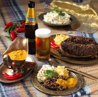 Currying Traditional Dishes Image 5