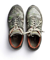 Beat-Up Shoe Shoots Image 3