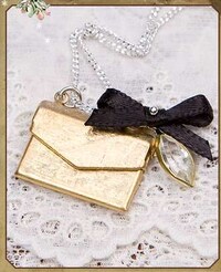 Ego-Boosting Jewelry Image 4