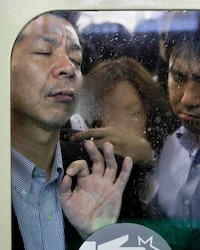 Commuter Trauma Photography Image 3