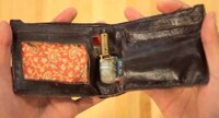 Budget-Guarding Wallets Image 3