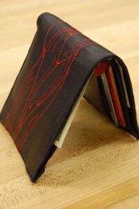 Budget-Guarding Wallets Image 8