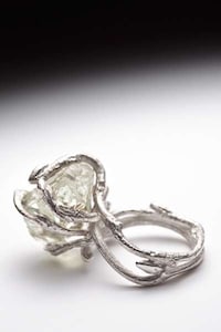 Twining Vine Jewelry Image 3