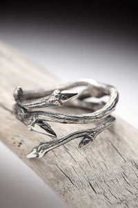 Twining Vine Jewelry Image 4