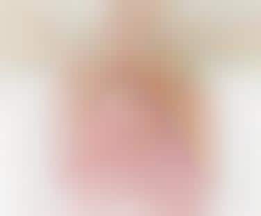 Glowing Blonde Bombshell Shoots