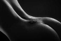 Rope-Straddling Photography Image 4