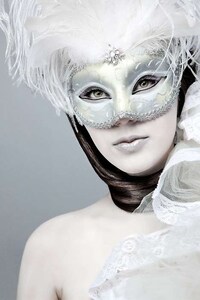 Masqueraded Beautorials Image 3