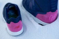 Highlighter-Heeled Snowboard Shoes Image 5