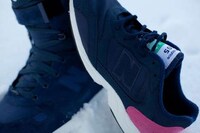 Highlighter-Heeled Snowboard Shoes Image 7