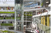 Super-Green Office Buildings Image 5