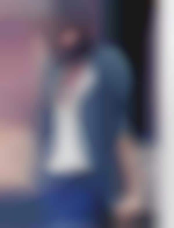 Bearded Pretty-Boy Shoots