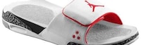 Basketball Slipper Kicks Image 4