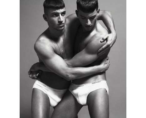 55 Examples of Twin Photography