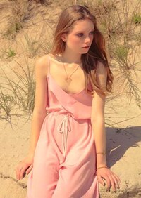 Youthful Seaside Photography Image 7