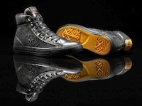 History-Making Shoe Sets Image 4
