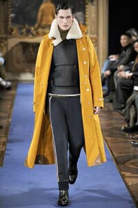 Regal Autumn Apparel Image 6