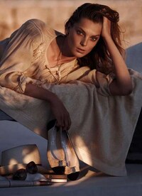 Luxurious Poolside Campaigns Image 7