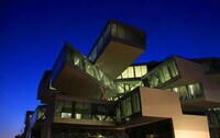 Futuristic Eco Offices Image 7