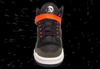 Crossover Designer Kicks Image 2