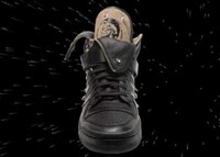 Crossover Designer Kicks Image 4
