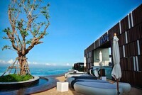 Cliffhanger Hotels Image 3