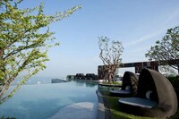 Cliffhanger Hotels Image 4