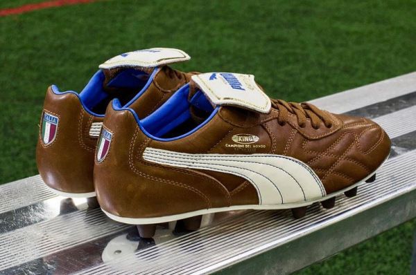 Luxurious Leather Soccer Boots