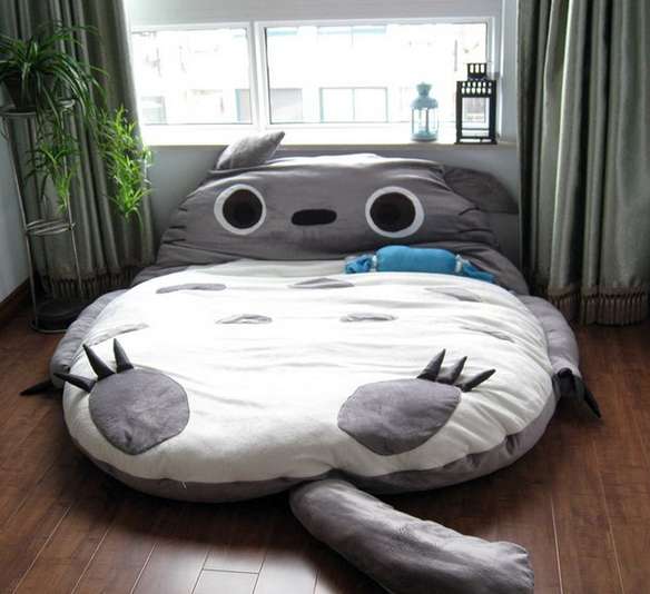 Giant Anime Character Beds : My Neighbor Totoro Bed