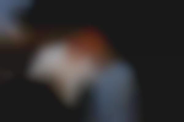 Hilarious Kissing Self-Portraits