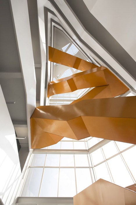 Angular Snakelike Staircases