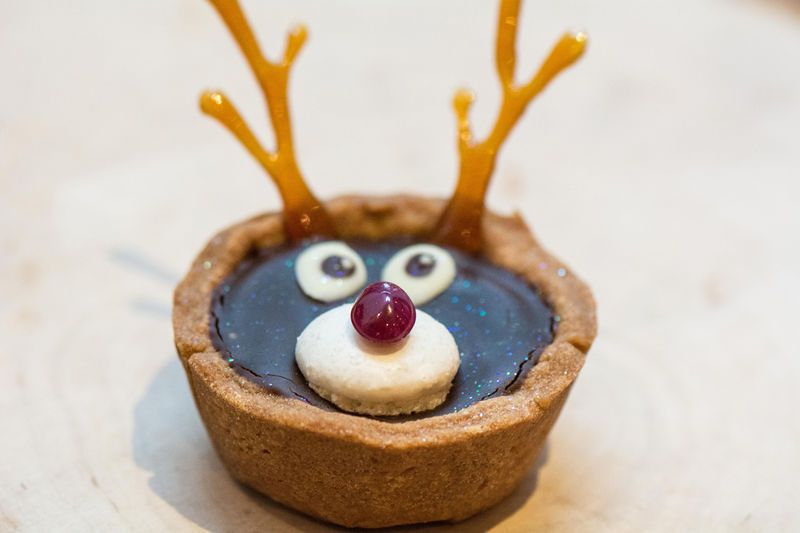 Luxurious Reindeer Tarts