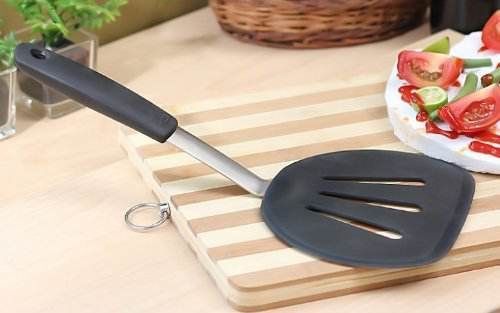 Flexible Pancake Spatulas