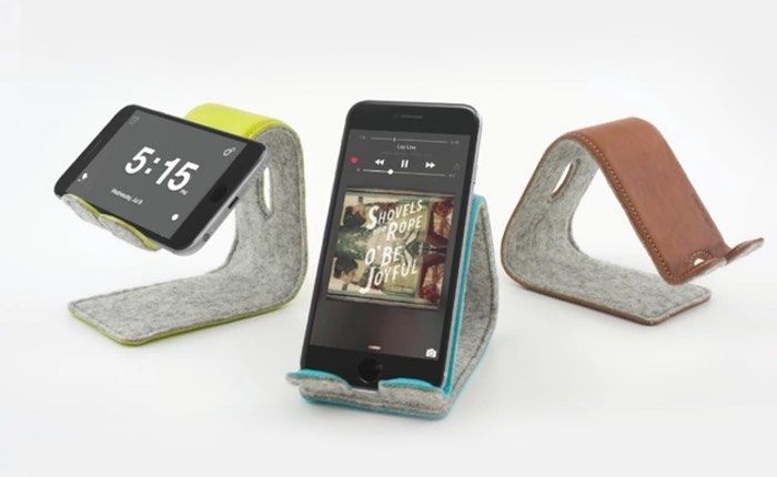 Bendable Leather Device Docks