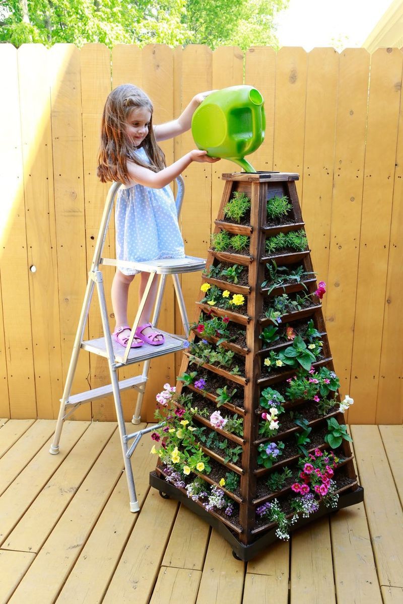 Self-Contained Vertical Gardens