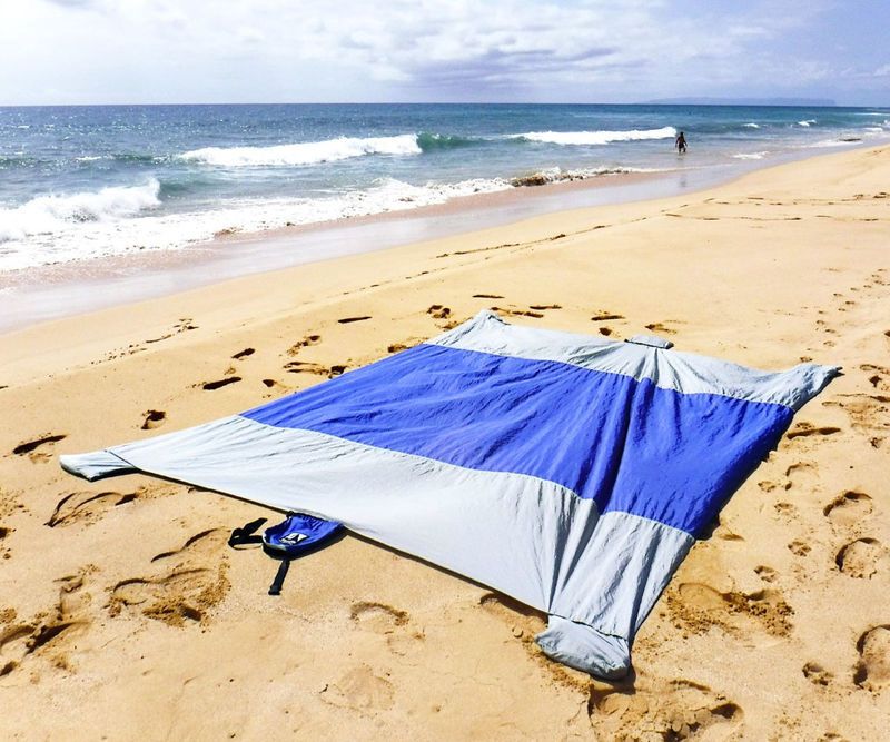 Oversized Nylon Beach Blankets