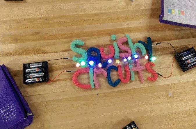 Informative Electric Circuit Games