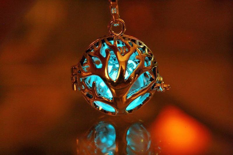 Fairy-Like Illuminated Jewelry