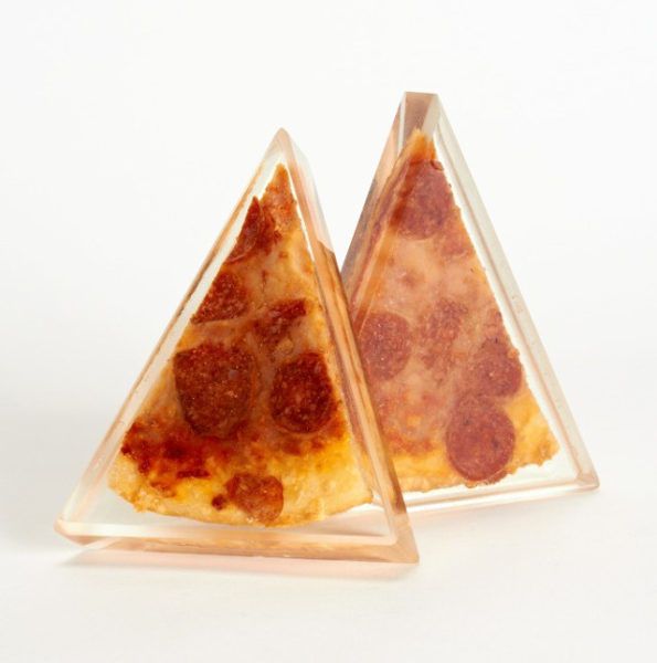 Preserved Resin Pizzas