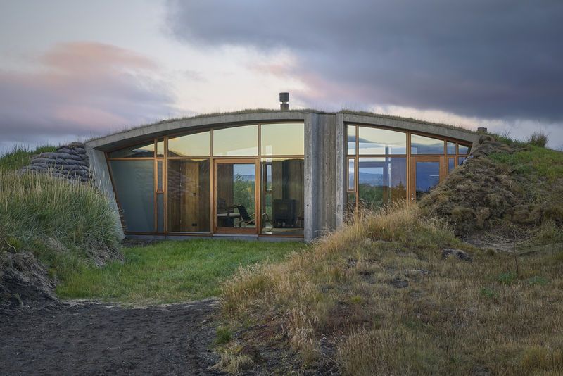 Buried Icelandic Landhouses