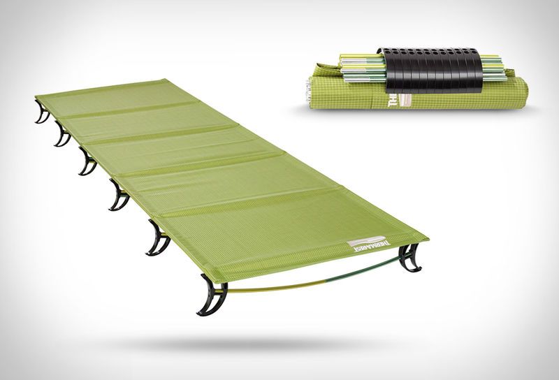 Heat-Retaining Camping Beds