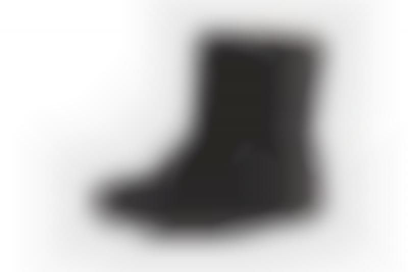 Sleek Rancher-Inspired Boots