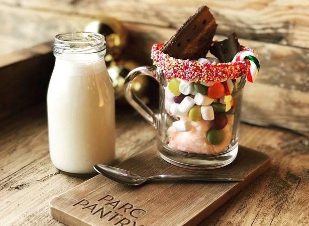 Elf-Inspired Breakfast Beverages