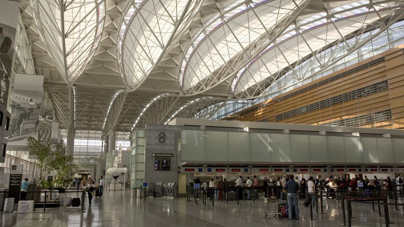 Large-Scale Airport Food Halls