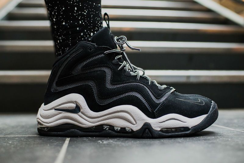 Wavy Futuristic Sneakers