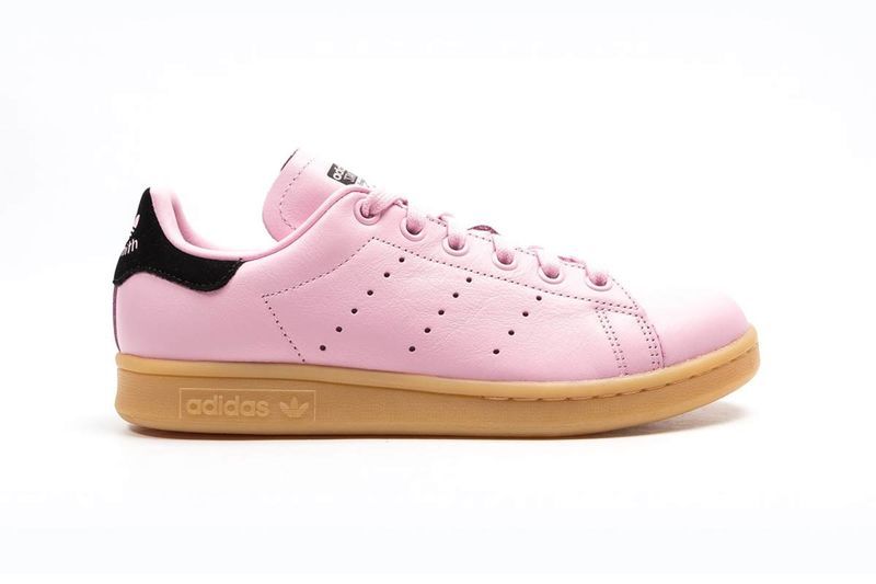 Cotton Candy-Inspired Sneakers